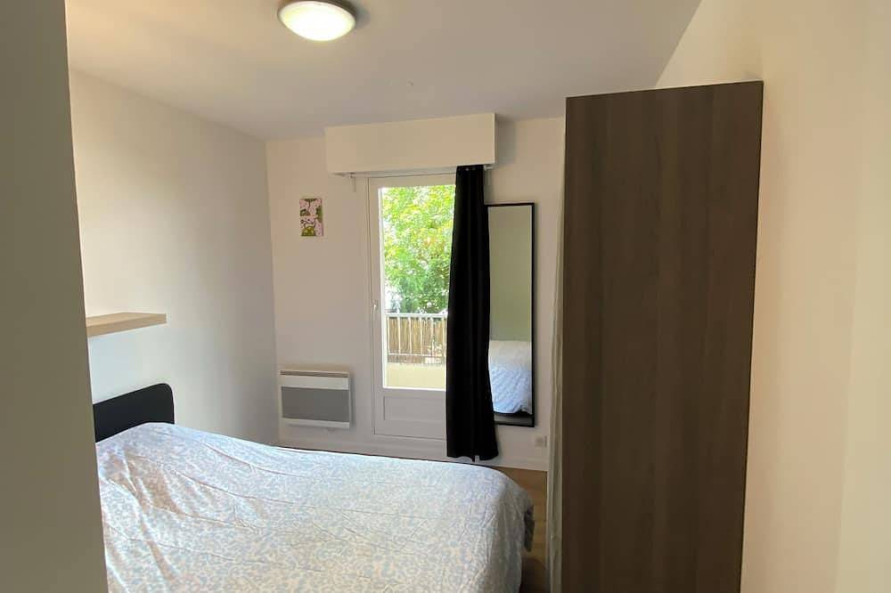 Entire apartment, Charming one-bedroom apartment in colombes (92) in Colombes, Hauts-de-Seine