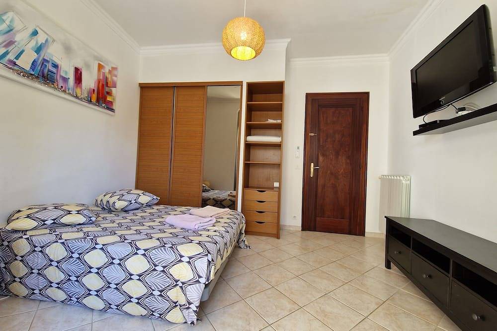 Le Gîte Mathis 105m²: aire acondicionado, piscina y jardín - Sommières in Sommières, Region de Nimes