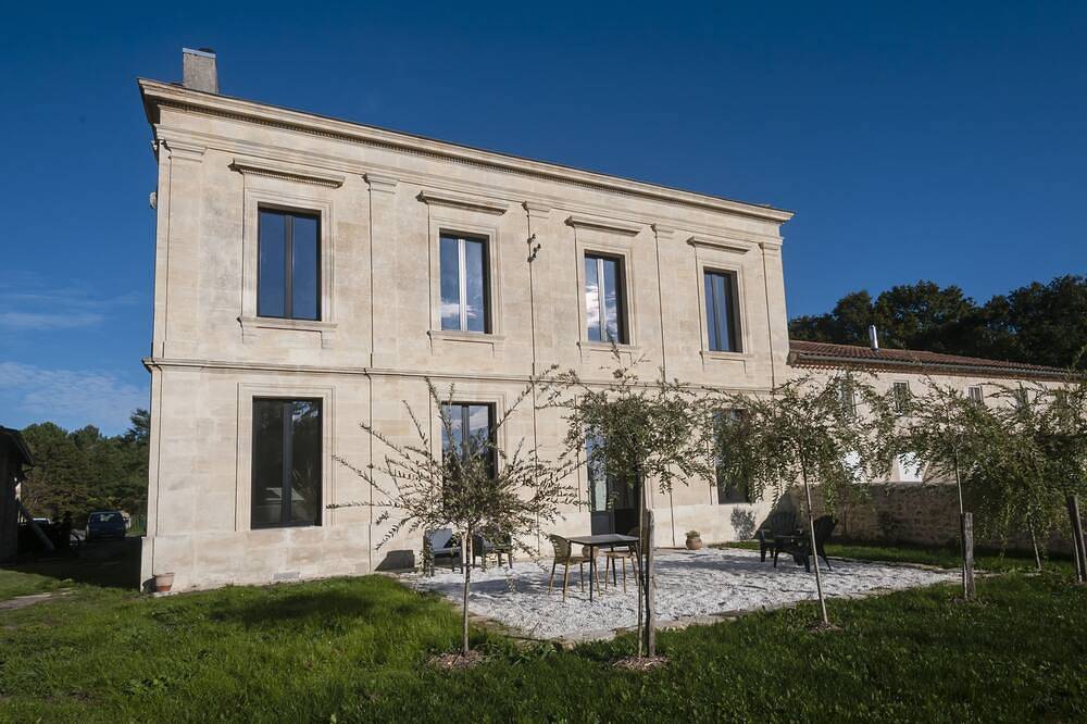 Villa Courreau in Vendays-Montalivet, Lesparre-Médoc region