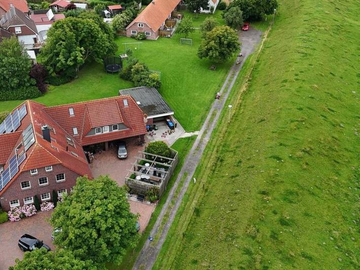 Ferienwohnung für 4 Personen, mit Garten in Friederikensiel