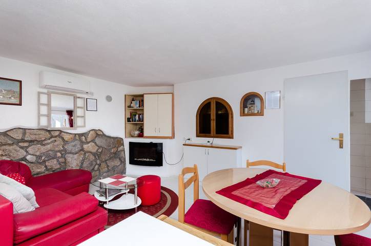 Ferienhaus für 6 Personen, mit Garten und Kinderpool sowie Pool, mit Haustier auf Krk - 2