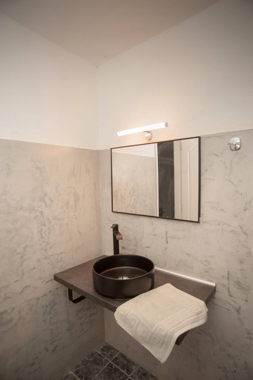 Ganzes Studio, Ferienhaus 'Pegasus – Meerblick Erdgeschoss 1' mit Gemeinschaftspool, Wlan und Klimaanlage in Karavados, Kefalonia