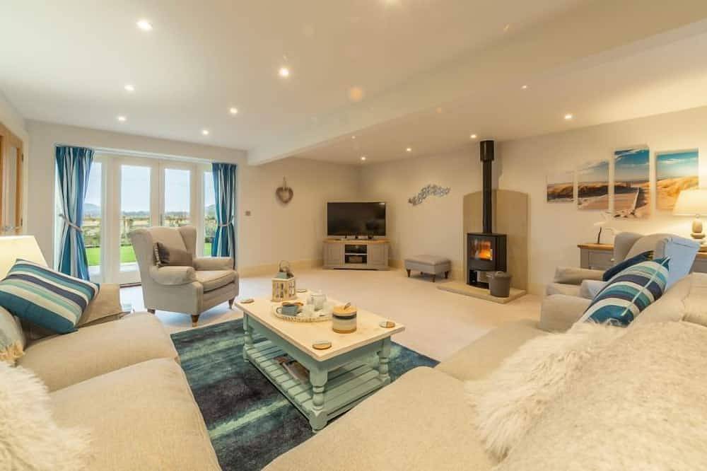 En super-stilig ombygd rekkehusfjøs med åpen utsikt mot baksiden in Docking, Norfolk