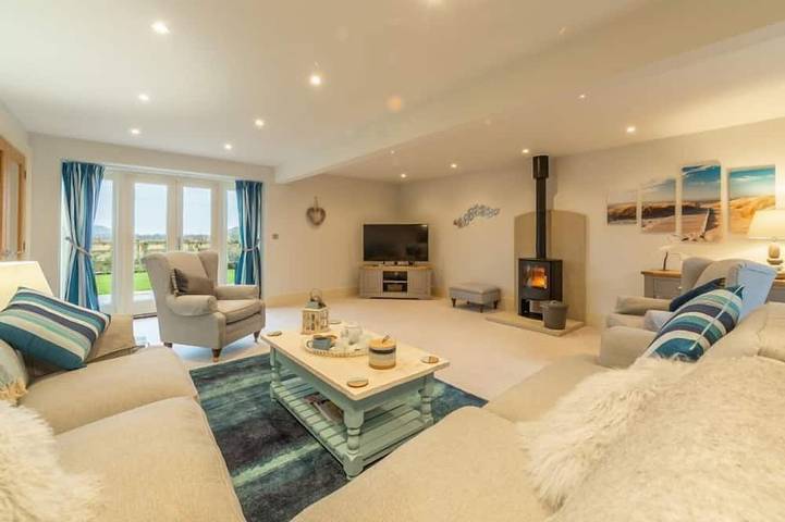 Feriehus for 4 personer, med balkong og hage - 1