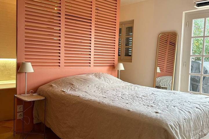 Villa d’exception avec piscine privative sur Porquerolles in Hyeres, Côte méditerranéenne (France)