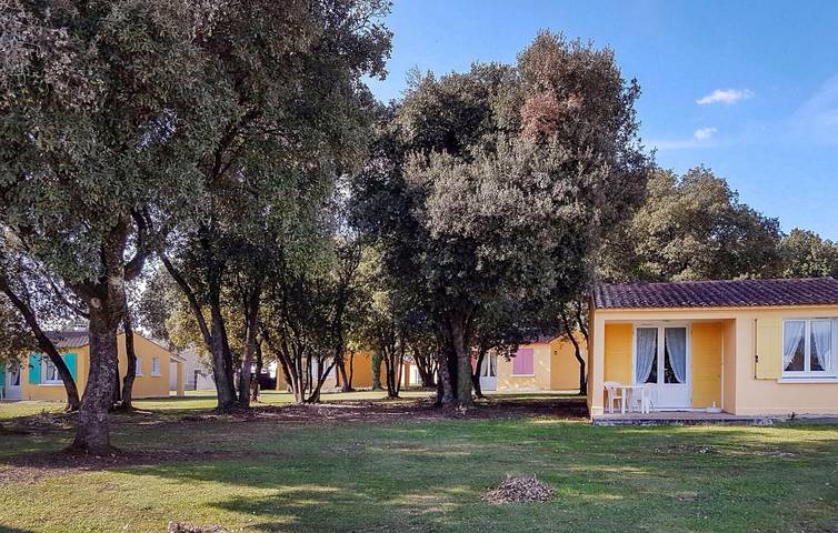 Location de vacances pour 4 personnes, avec terrasse et jardin à Saint-Savinien - 3