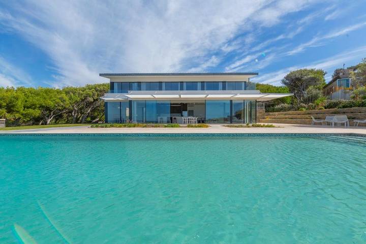 Villa pour 10 personnes, avec Balcon et Terrasse ainsi que Piscine et Vue à Saint-Cyr-sur-Mer