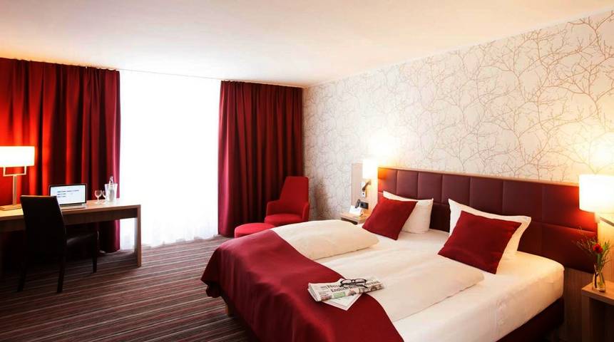 Hotel für 2 Personen, mit Sauna und Terrasse in Hannover