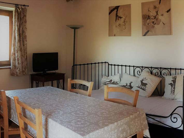 Location de vacances pour 6 personnes, avec jardin ainsi que piscine et terrasse, animaux acceptés à Volterra - 2