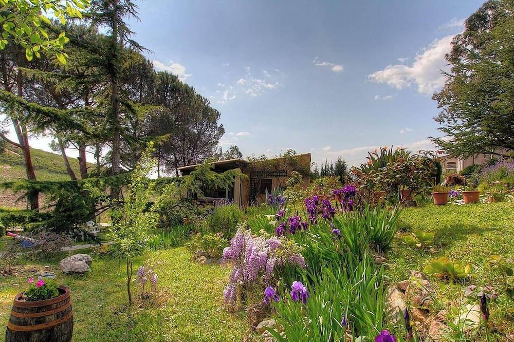 Les Oiseaux du Paradis in Peri, Région d'Ajaccio