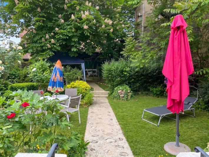 Ganzes Studio, Gemütliches Studio in Néris-les-Bains auf 20 m² in Néris-les-Bains, Montluçon und Umgebung