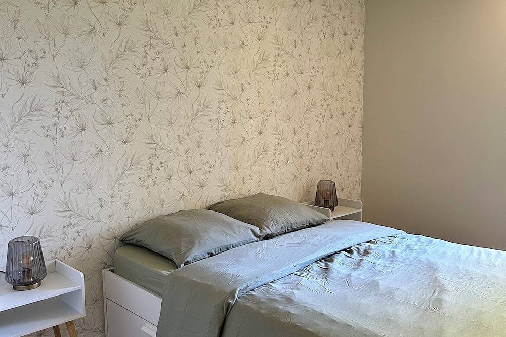 Maison Juliette, 5 minutes from Brive-la-Gaillarde in Ussac, Brive-la-Gaillarde region