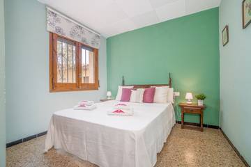 Villa pour 7 Personnes dans Castelló d'Empúries, Costa Brava, Photo 4