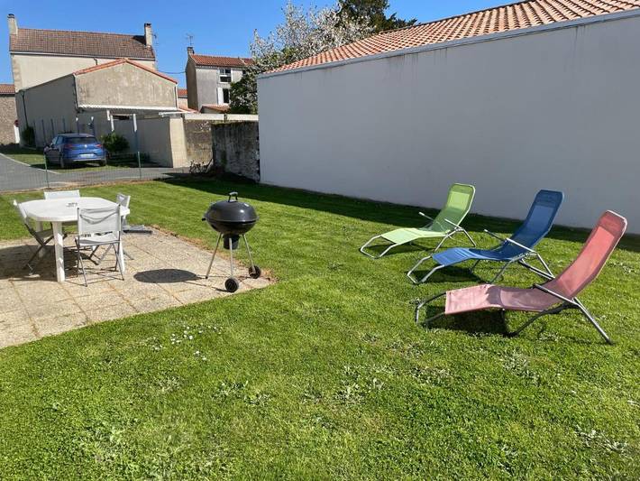 Location de vacances pour 4 personnes, avec vue ainsi que terrasse et jardin, animaux acceptés à Les Landes-Genusson - 4