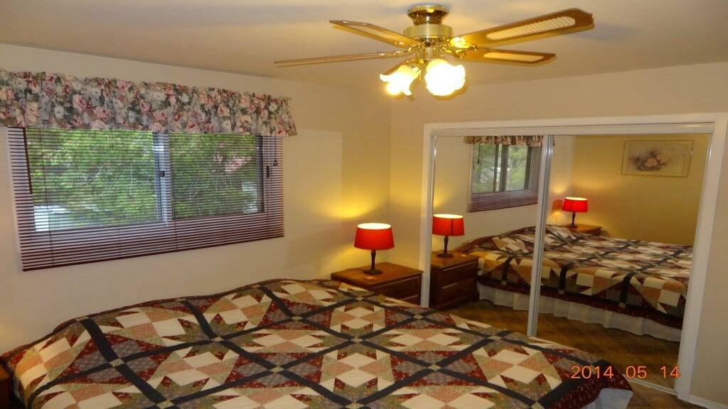 Cabin Rentals And Lodges for 16 Guests in Kawartha Lakes