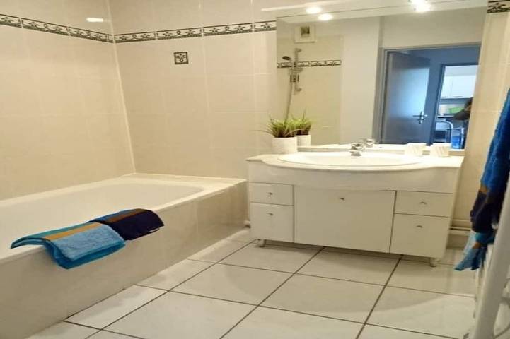 Gîte pour 4 personnes, avec balcon et jardin à Bayonne - 3