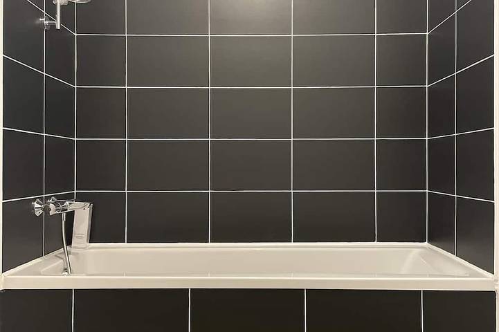 Entire apartment, Immediate proximity to the Bordeaux hyper center in Bruges (Gironde), Bordeaux region