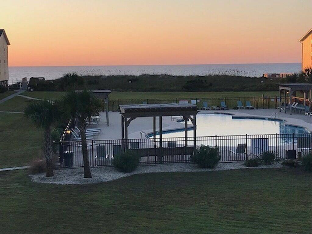 Ganze Wohnung, Sunshine condo - 5 star rated 1Br condo on Topsail Island 6 years! in Surf City, Topsail Island