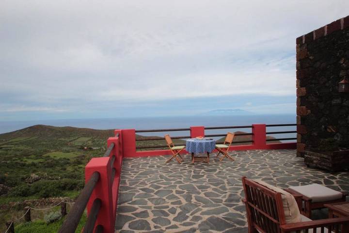 Casa rural para 3 personas, con jardín y vistas en Valverde - 3