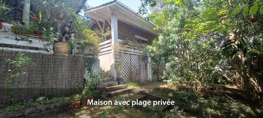 Gîte pour 6 personnes, avec jardin ainsi que vue sur le lac et vue dans Port de Maguide