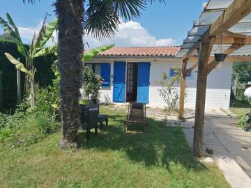 Maison de campagne pour 2 personnes, avec vue et jardin à Saint-Vivien-de-Médoc