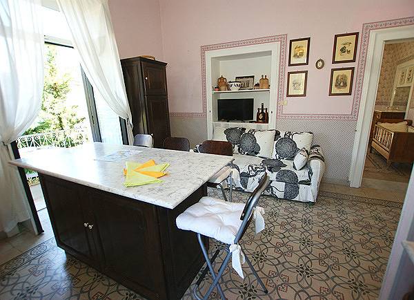 Appartamento intero, Appartamento vacanze per 5 persone con balcone in Marina di Camerota, Camerota