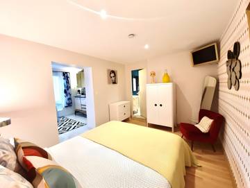 Maison D’hôte pour 2 Personnes dans Romans-sur-Isère, Région de Valence, Photo 4