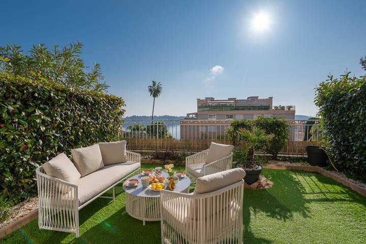 Appartement entier, L'agrianthe in Villefranche-sur-Mer, Côte méditerranéenne (France)