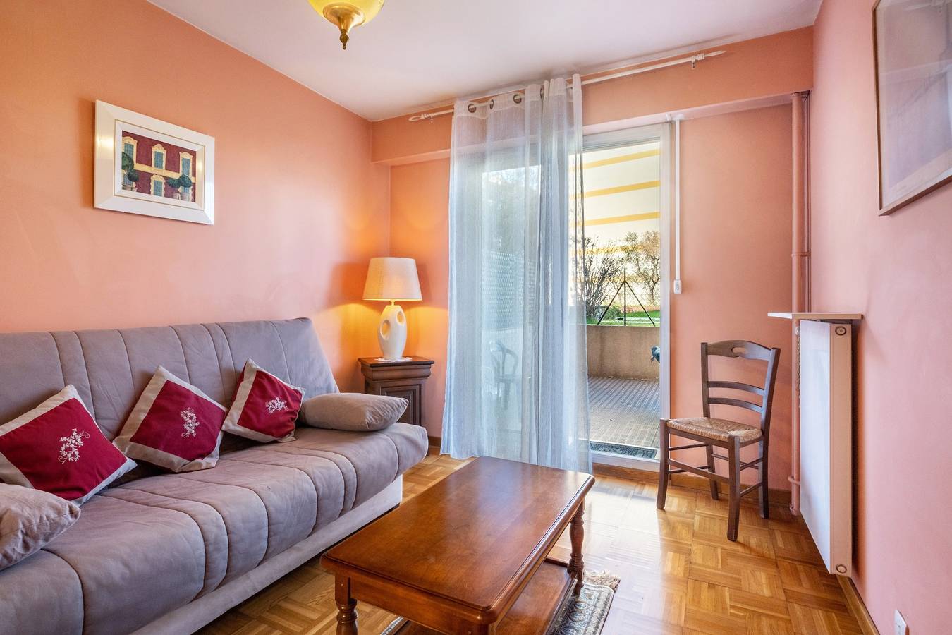 Ganze Wohnung, Appartement „Ein Garten in der Stadt“ mit privater Terrasse und Wlan in Nizza, Mittelmeerküste (Frankreich)