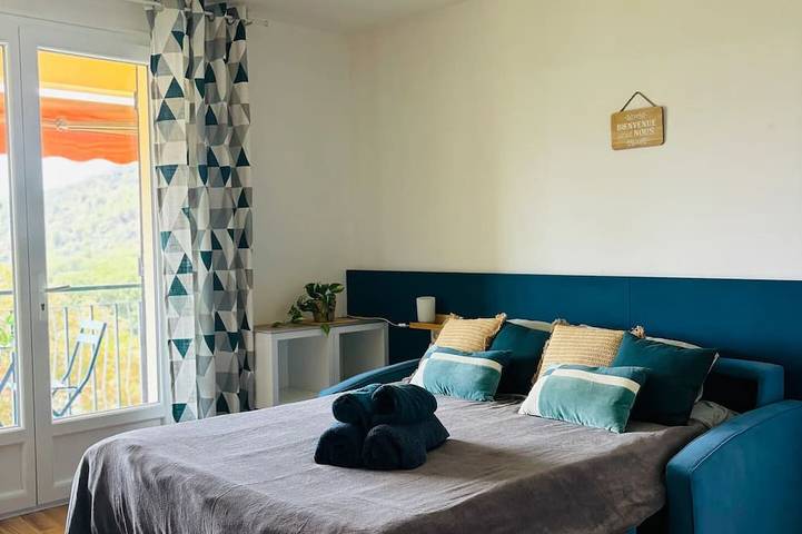 Appartement entier, Studio à Gréoux les bains - Les Fontaines in Gréoux-les-Bains, Alpes-de-Haute-Provence