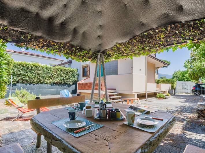 Ferienhaus für 7 Personen, mit Terrasse und Garten in Lido di Camaiore
