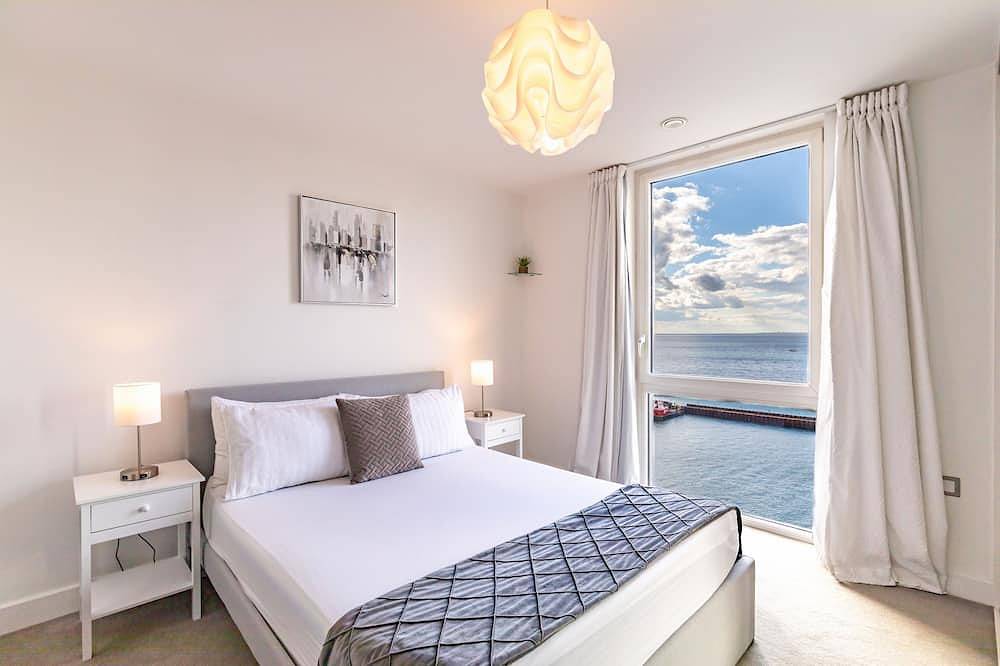 Entire apartment, Brand New | Sea View | Roof | Free Parking in Brighton Marina, Brighton