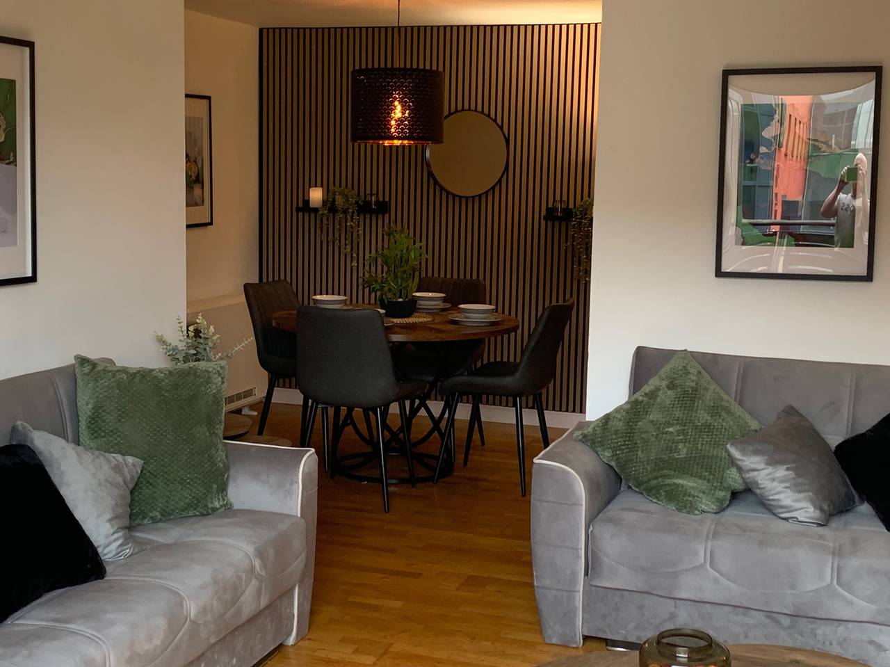 Ganze Ferienwohnung, Ferienwohnung für 6 Personen mit Balkon in Liverpool, Merseyside