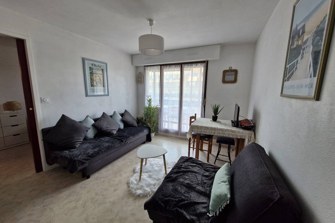 Ganze Wohnung, Ferienwohnung für 4 Personen mit Balkon in Villers-sur-Mer, Lisieux und Umgebung