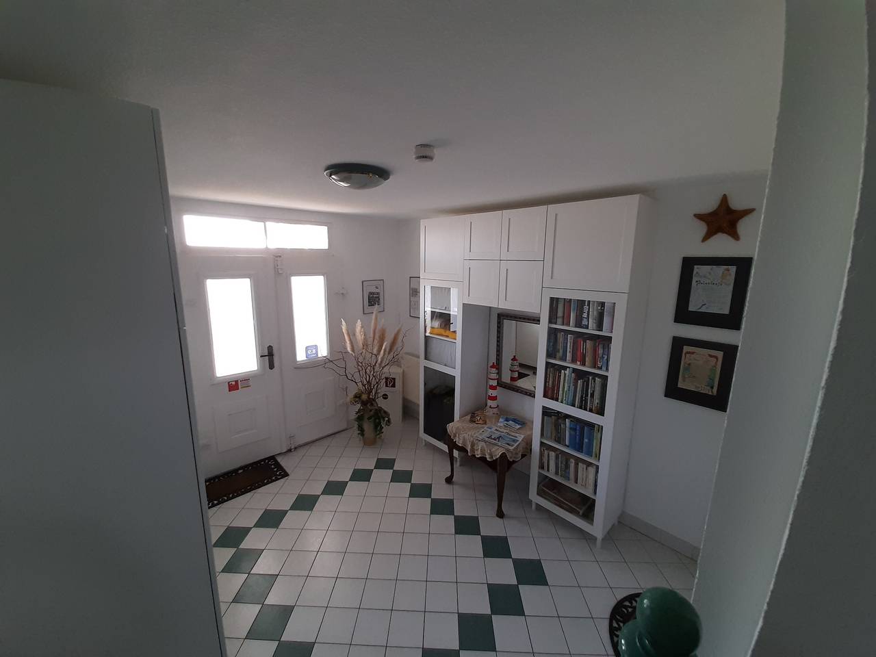 Ganze Wohnung, Ferienwohnung "Villa Bella Vista - Meerblick 1" mit Meerblick, Balkon und Wlan in Sassnitz, Nationalpark Jasmund