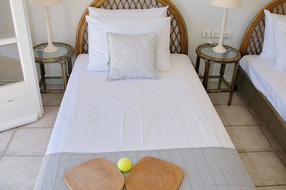 Aroura Homes 4Br Beachfront Villa in Spetses