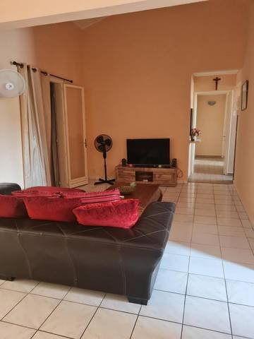 Gîte pour 2 personnes, avec terrasse et jardin à Sainte-Marie (Île de la Réunion)