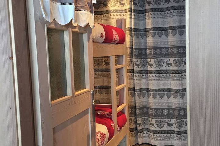 Chalet pour 4 personnes, avec balcon, animaux acceptés à Thollon-les-Mémises - 2