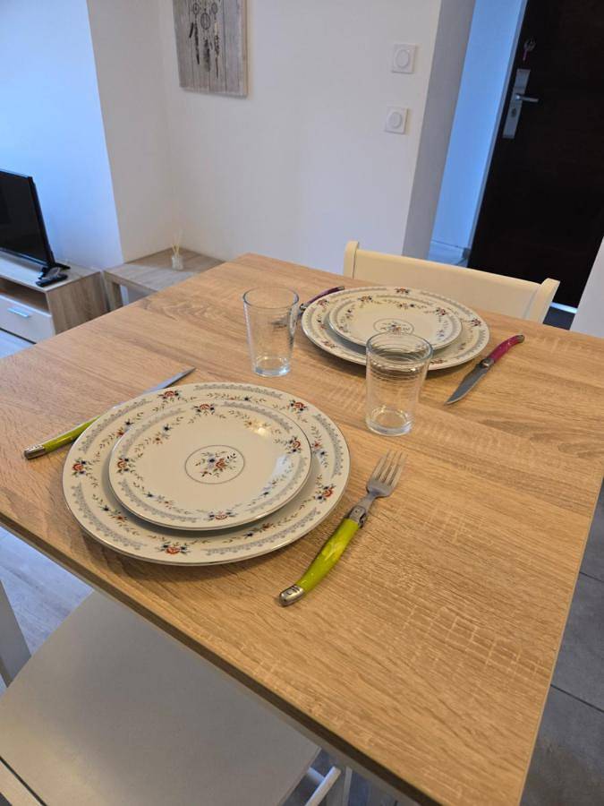 Appartement entier, One-Bedroom Apartment in Vendôme, Vallée de la Loire