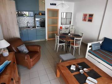 Gîte pour 3 personnes, avec jardin dans Port la Foret