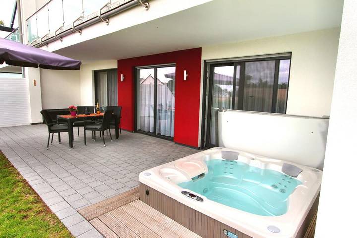 Bauernhof für 5 Personen, mit Terrasse und Garten sowie Pool und Sauna in Göhren-Lebbin - 2