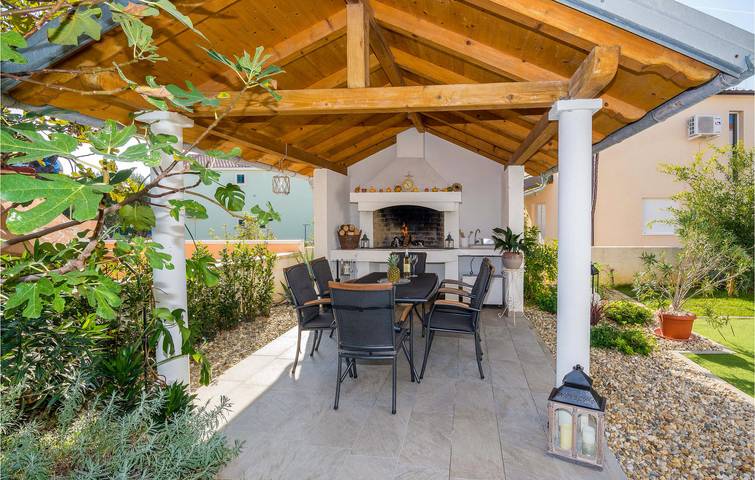 Ferienwohnung für 4 Personen, mit Terrasse in Vrsi - 3