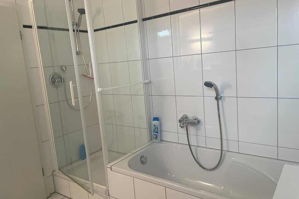 Ganze Wohnung, Gemütliche und moderne Wohnung mit Weitblick im Grünen in Sprockhövel, Ennepe-Ruhr-Kreis