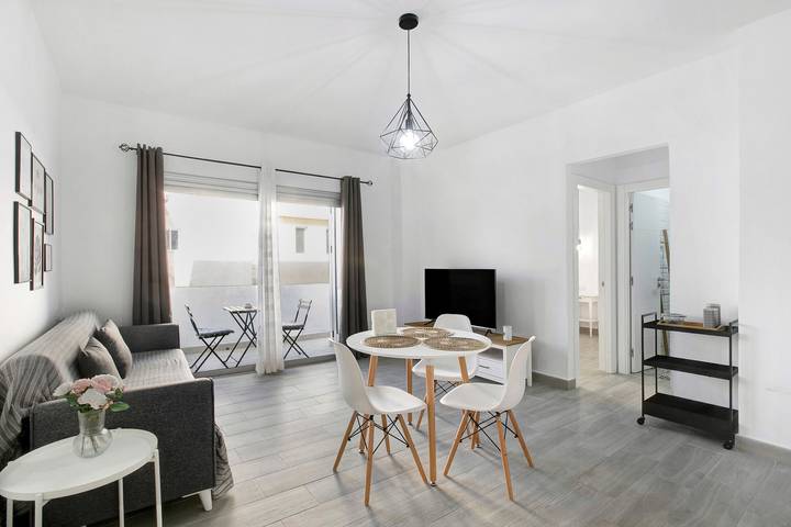 Apartamento entero, Apartamento de vacaciones 'Apartamento Kalma' con balcón y Wi-Fi in Las Eras, Fasnia