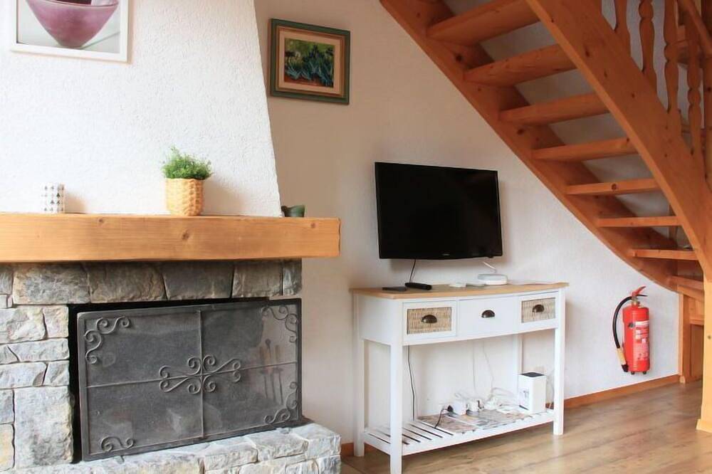 Appartement entier, Le Geteillon 4 by Interhome in Chesières, Ollon (Villars-sur-Ollon)