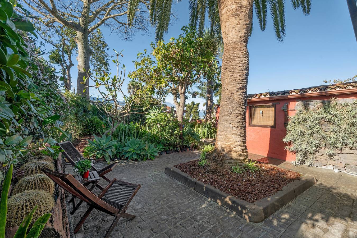 Casa de vacaciones 'Casa Palmera - Private Paradise' con vistas al mar, terraza y Wi-Fi in La Caridad, Tacoronte