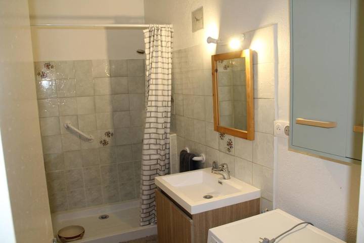 Location de vacances pour 5 personnes, avec terrasse à Nailhac - 4