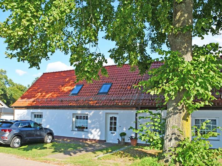 Bauernhof für 5 Personen, mit Terrasse und Garten, mit Haustier auf Rügen - 2