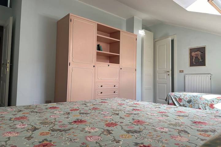 Appartement entier, Appartement Chiavari dans un contexte résidentiel avec place de parking réservée in Chiavari, Riviera di Levante