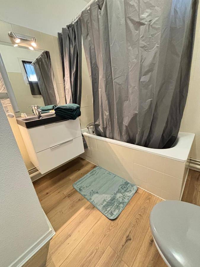 Gîte pour 2 personnes, avec vue et balcon à Billère - 3